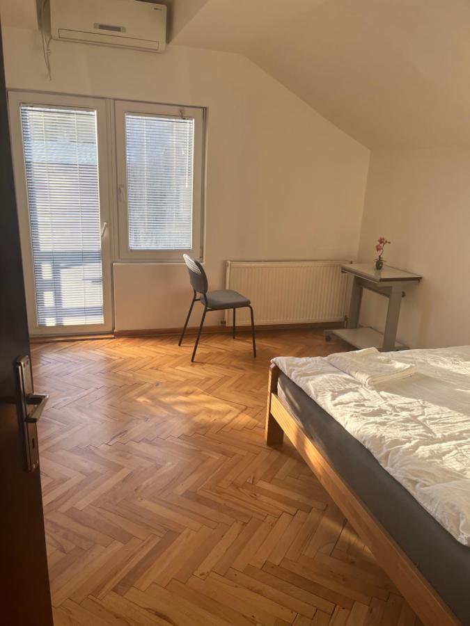 中华楼 - Belgrad Exterior foto